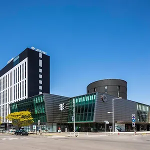 Jr 函館 3* 函館市