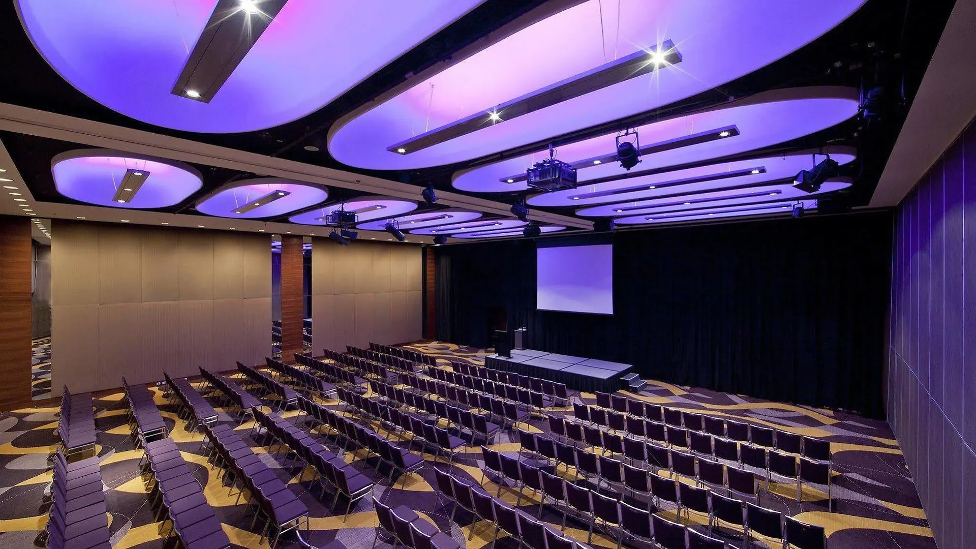 Intercontinental Hotels Brisbane By Ihg